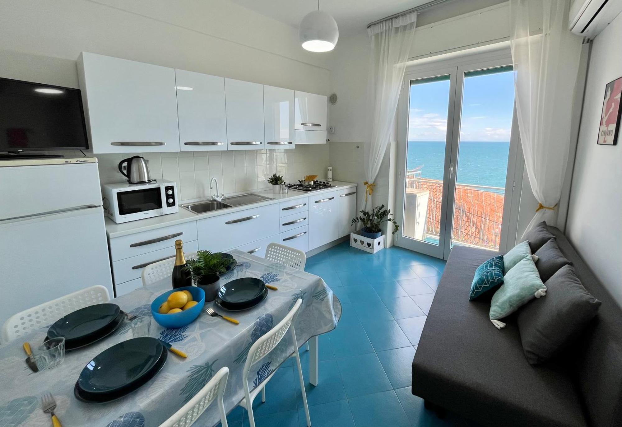 Vista Mare & Ac - Smeraldo Apartment Laigueglia Luaran gambar
